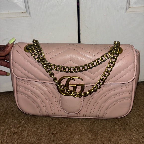 Gucci Pink and Gold Crossbody Bag with Quilted Design - Picture 17 of 17